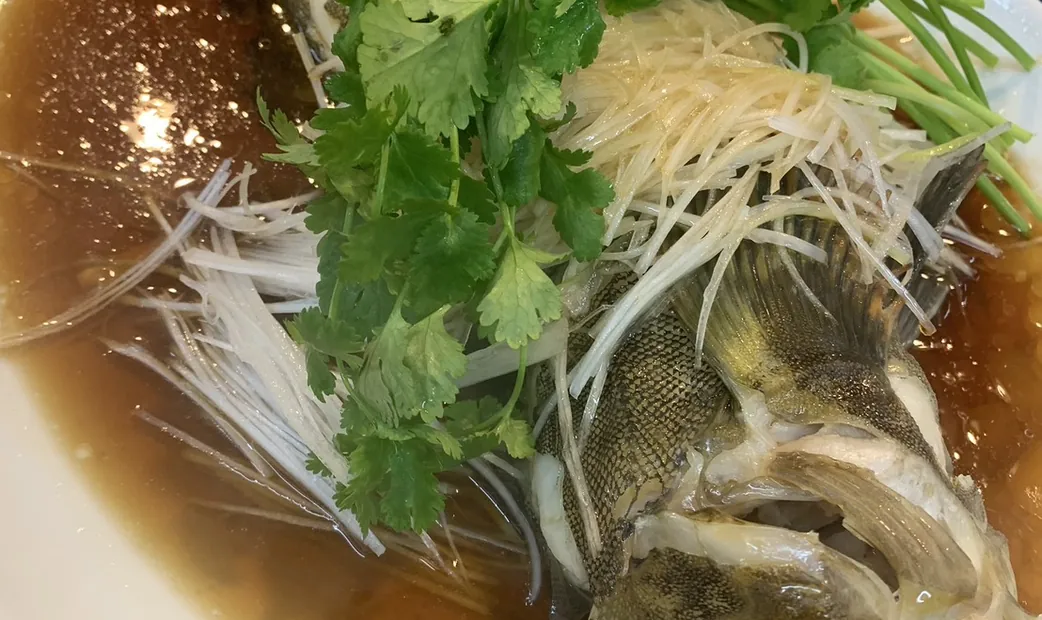 中国料理 丹甫の店内